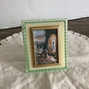 Vtg Pocket Size Religious Framed Photo